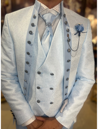 REF 1368 TRAJE BROCADO CELESTE