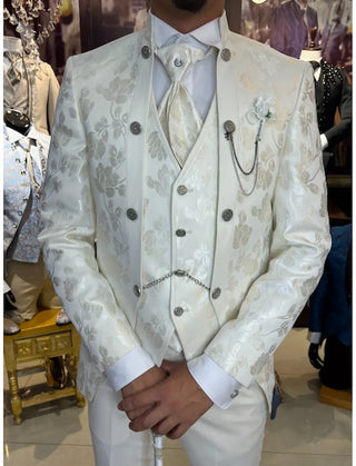 TRAJE CABALLERO BLANCO ROTO REF. 1660