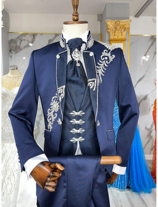 TRAJE AZUL MARINO CON PEDRERIA COLECCION VICCTORIO TRIGUERO  REF. 1862