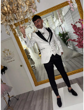 Moda Negro Con Traje Blanco TRAJE BLANCO Y NEGRO 1993